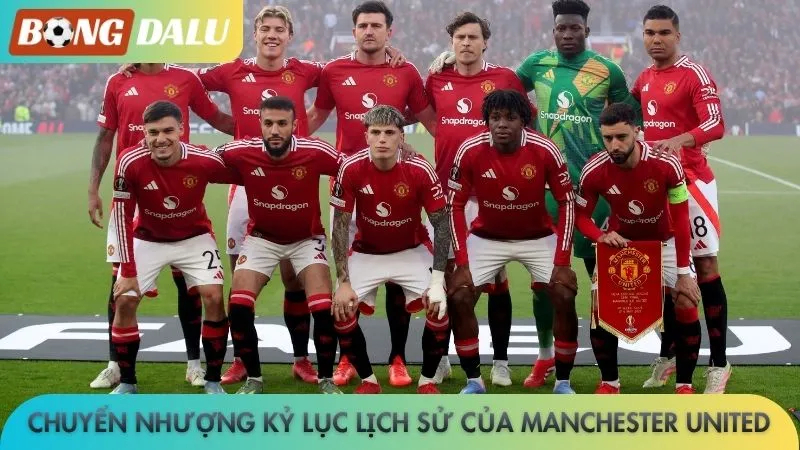 Manchester United - Khán đài Old Trafford bùng nổ trong đêm 4 Chuyển nhượng kỷ lục lịch sử của Manchester United